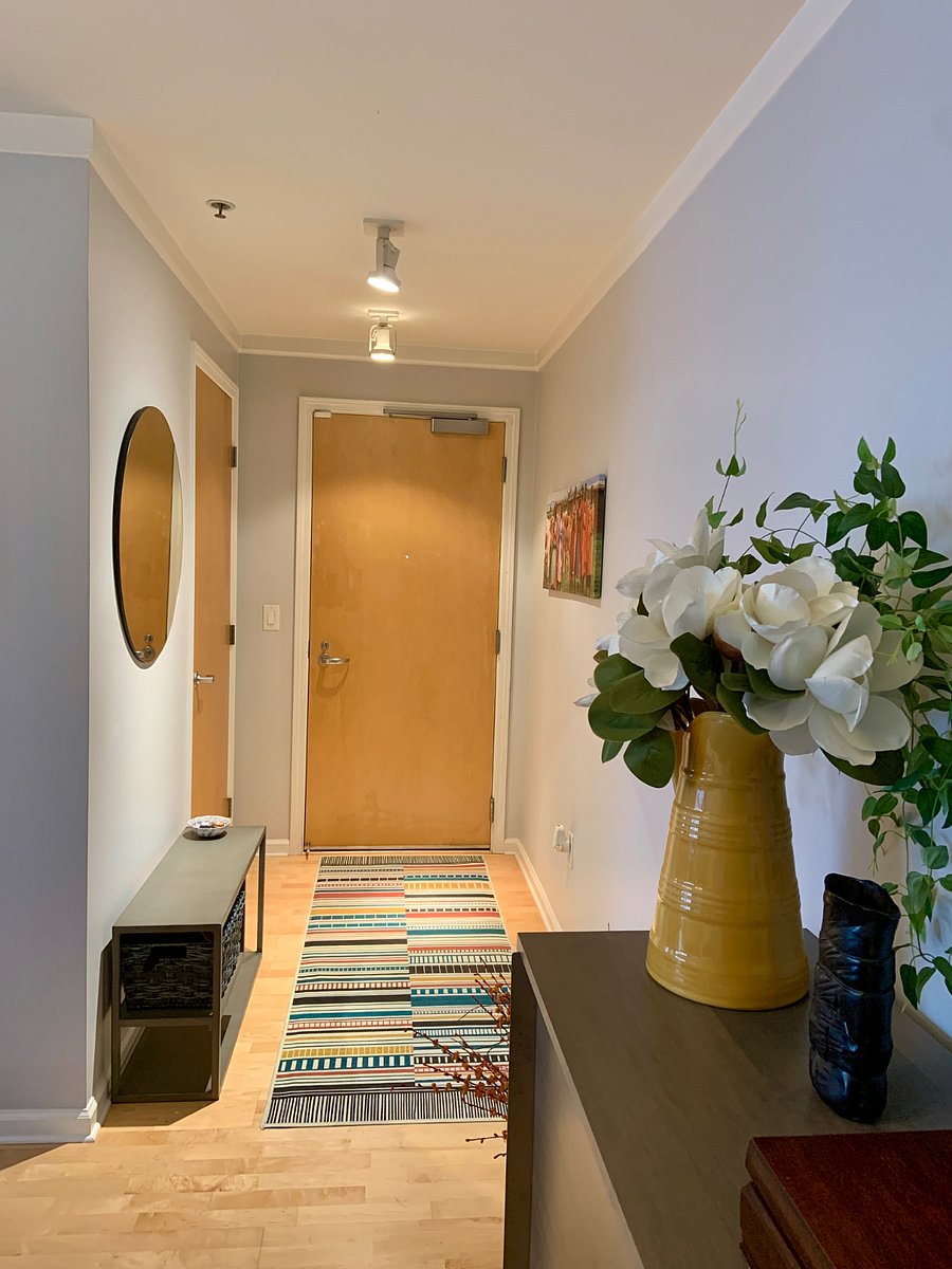 Entry way