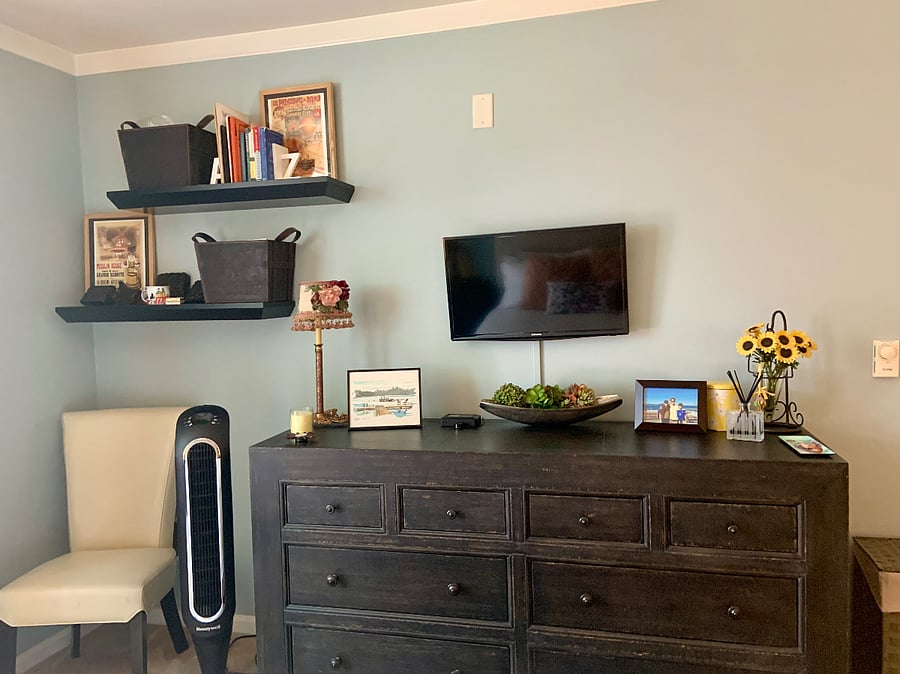 Master bedroom 
