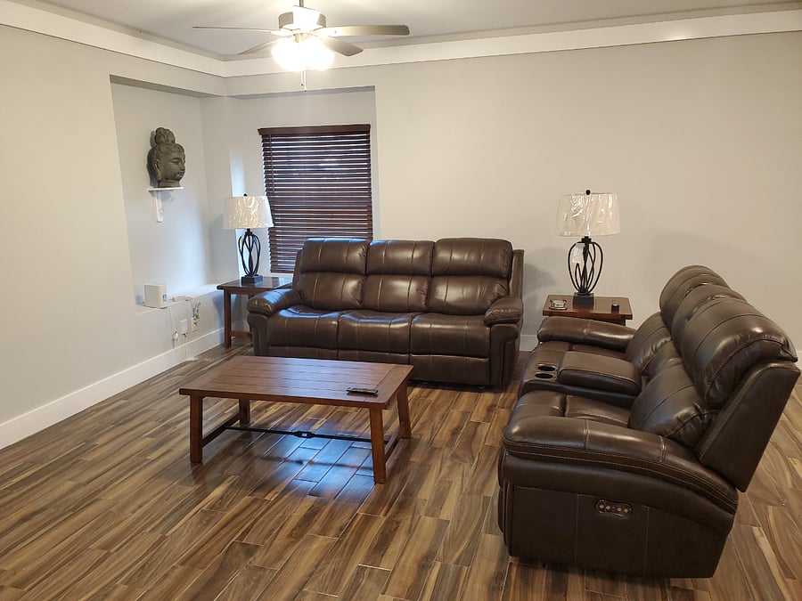 Furnished Finder property 909305_1 photo 32
