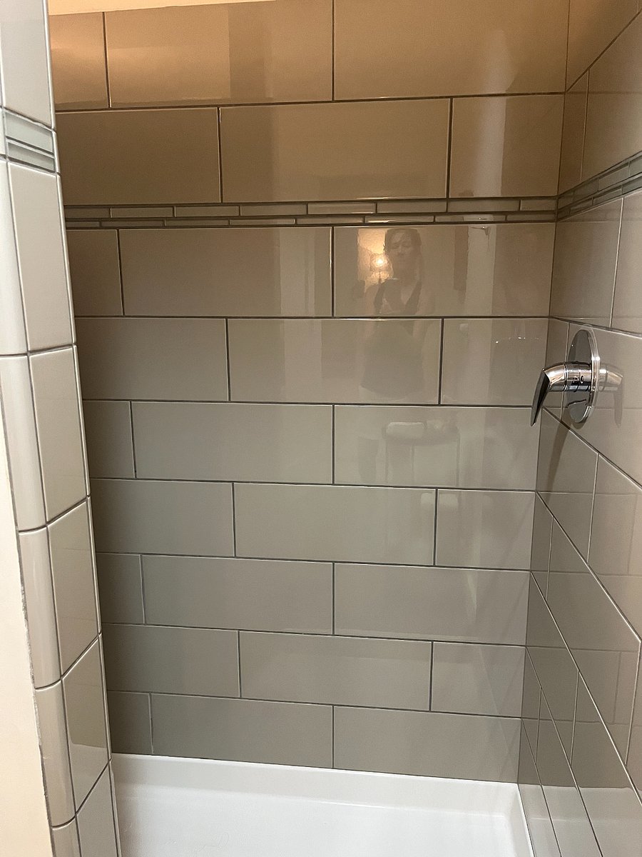 Updated and roomy shower