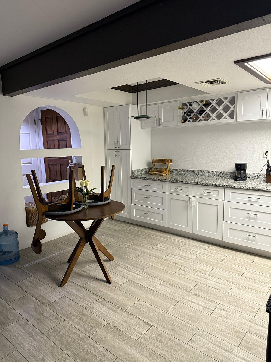 Kitchen with a coffee table