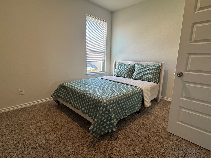 Furnished Finder property 909370_1 photo 9