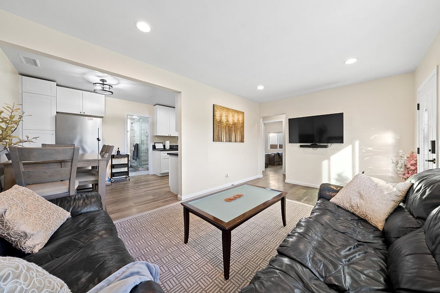 Furnished Finder property 909461_1 photo 11
