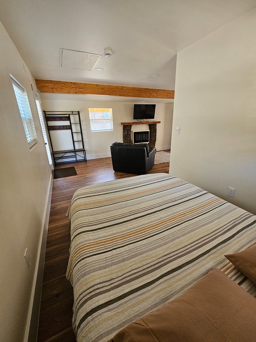 Furnished Finder property 909518_1 photo 8
