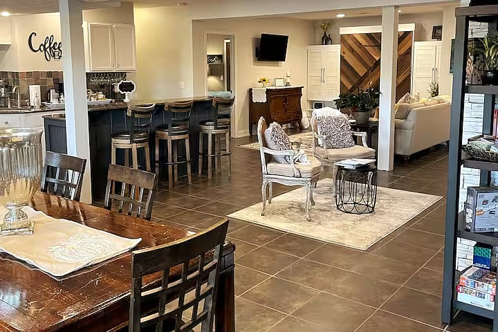 Furnished Finder property 909553_1 photo 10