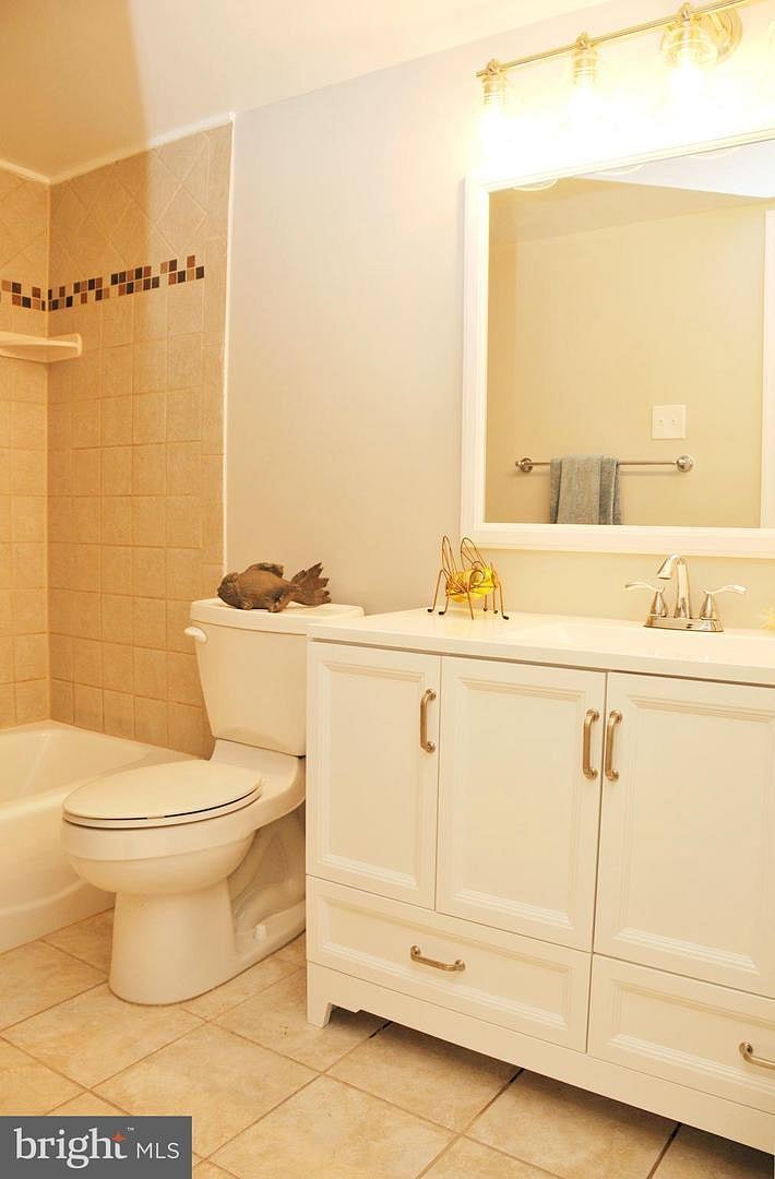 Furnished Finder property 909605_1 photo 11