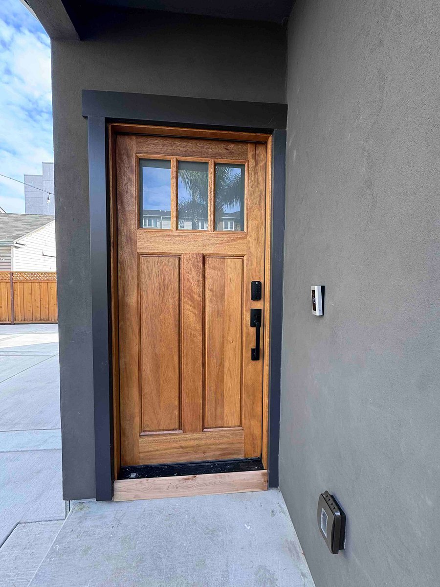 separate entrance with Ring doorbell