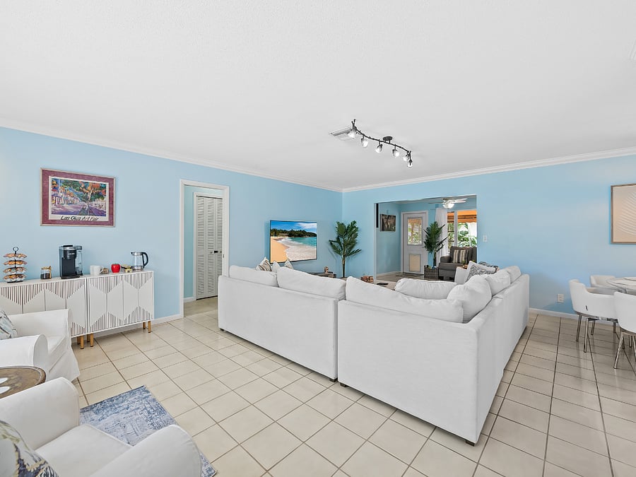 Furnished Finder property 909661_1 photo 12