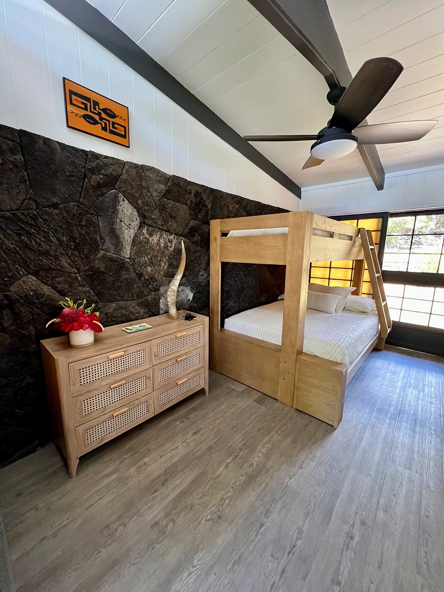 Bunk beds twin over full