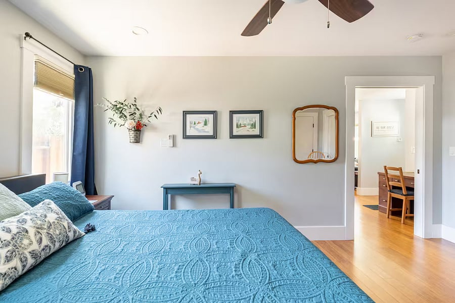 California King Bed