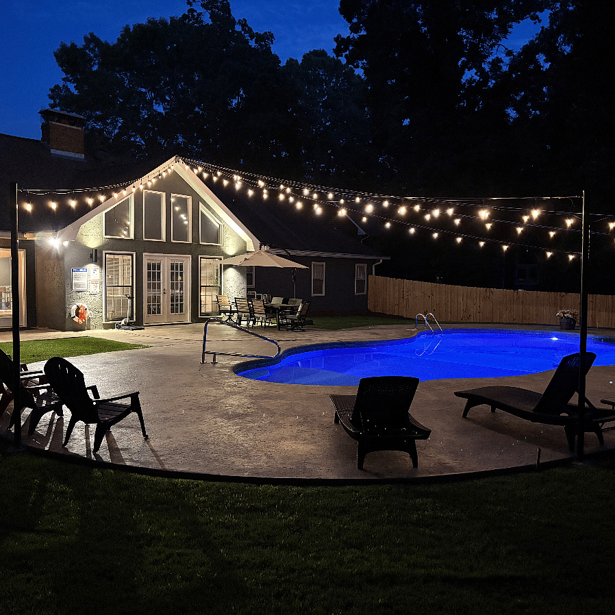 Nighttime pool views 