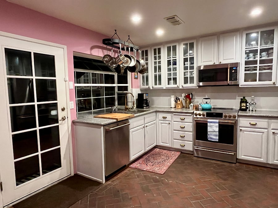 Updated pic- New rug and countertop cutting board.