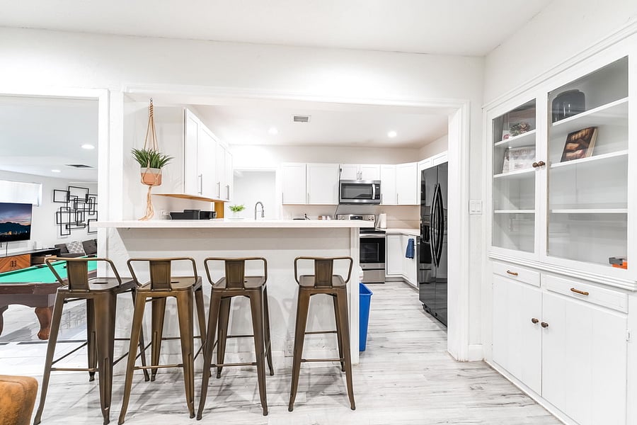 Breakfast bar