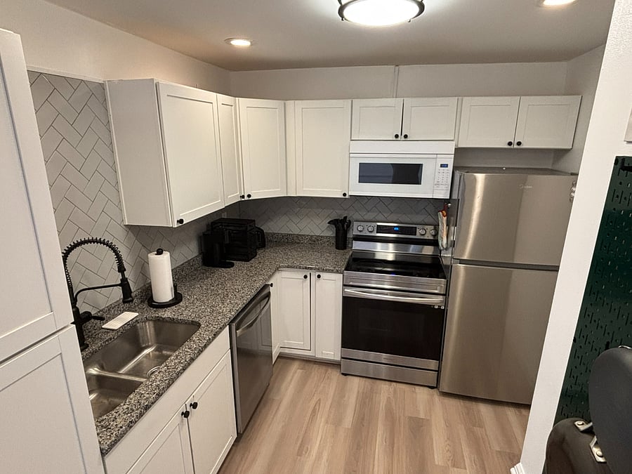Furnished Finder property 909982_1 photo 9