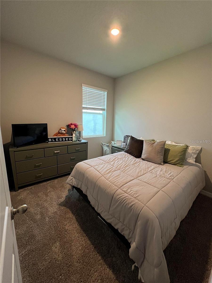 Furnished Finder property 909984_1 photo 3