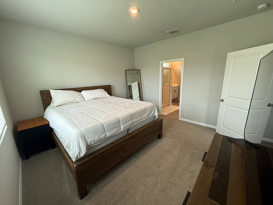 Furnished Finder property 909984_1 photo 5