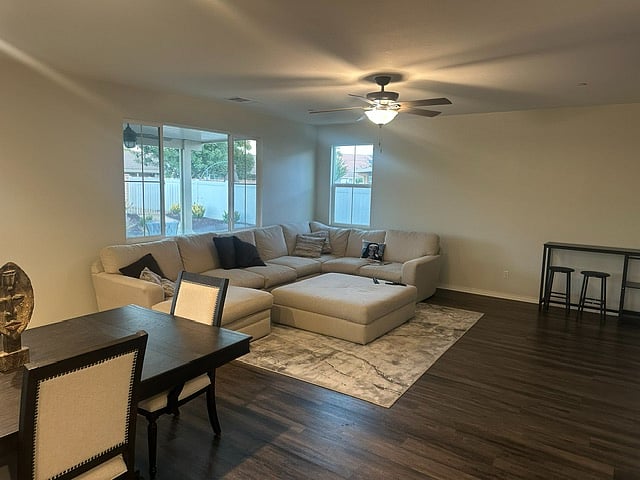 Furnished Finder property 909988_1 photo 3