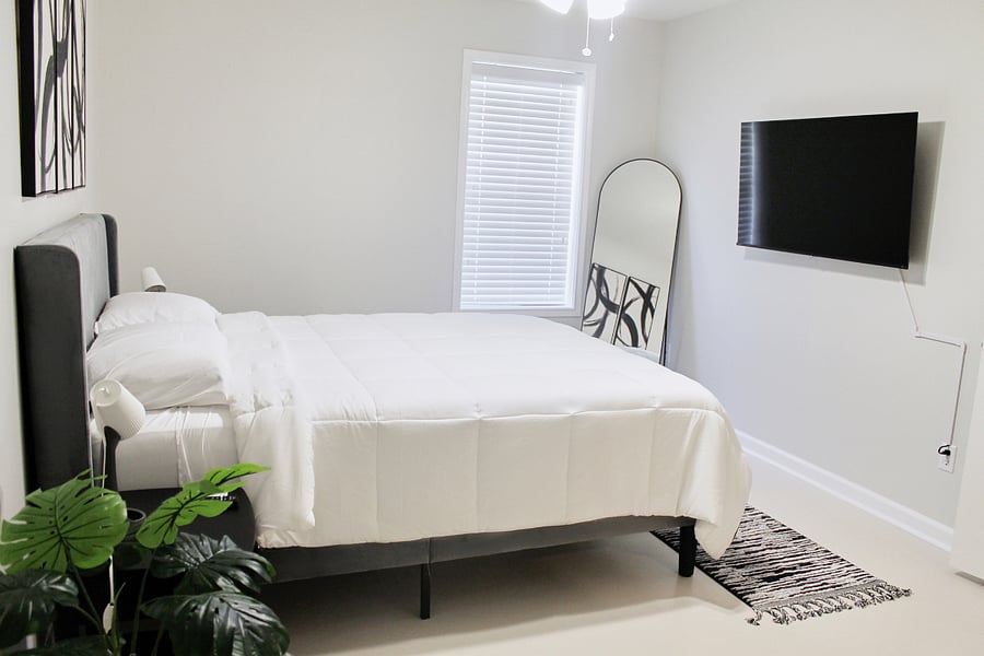 Furnished Finder property 910000_1 photo 9