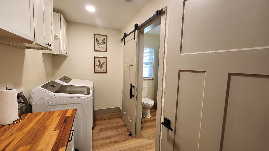 Upstairs Laundry to The Clinch Semi Private Bath