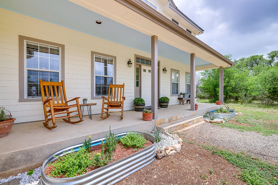 Front porch of Fox Ridge Farmhouse