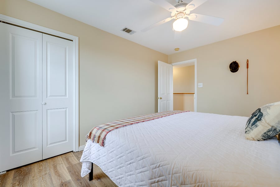 Secondary "equestrian" theme room with large closet