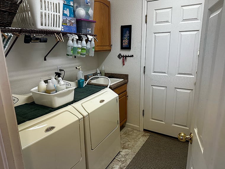 Laundry Room & Utility Sink