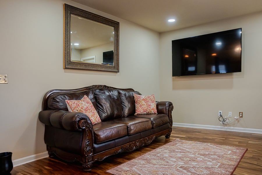 Bedroom 4/master bedroom sitting area