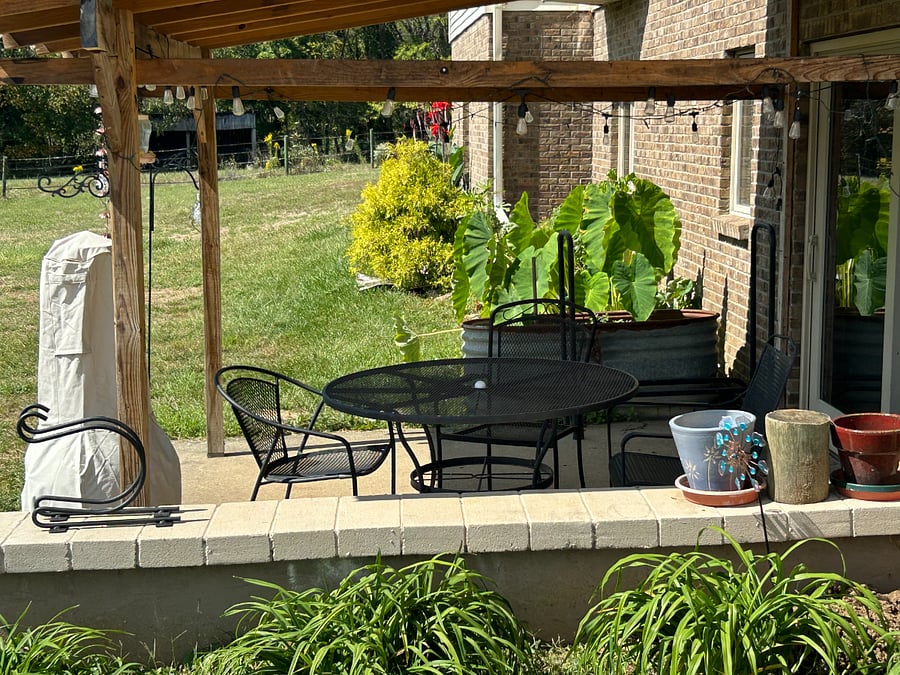 Enjoy maintenance free nicely landscaped spacious exterior.