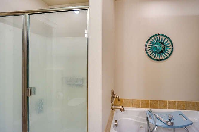 Jetted tub has never been used.DD