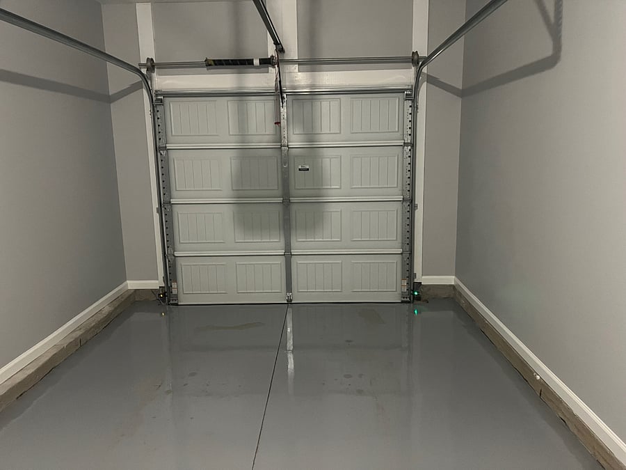 One car garage