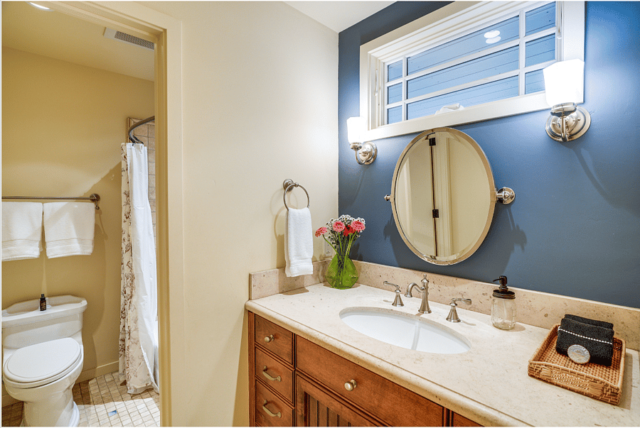 Downstairs bathroom