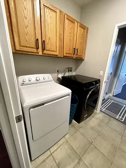 Furnished Finder property 910595_1 photo 25