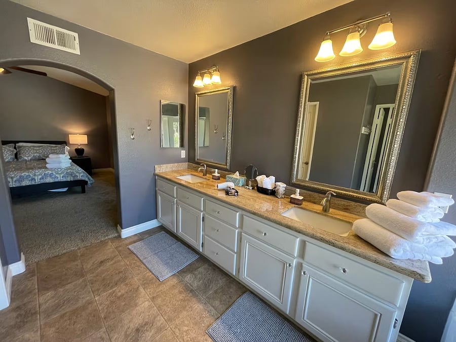 Furnished Finder property 910637_1 photo 15