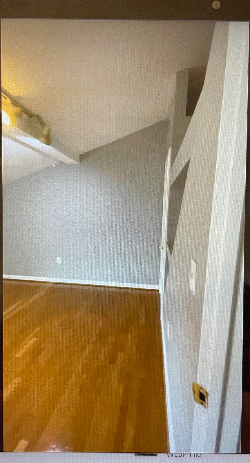 Bedroom 4 shows empty, on the right are built in shelves