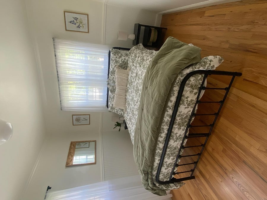 The upstairs bedroom with the queen size bed.