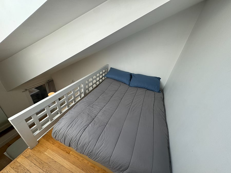 Bedroom 2
1 Queen Bed
1 Double Bed