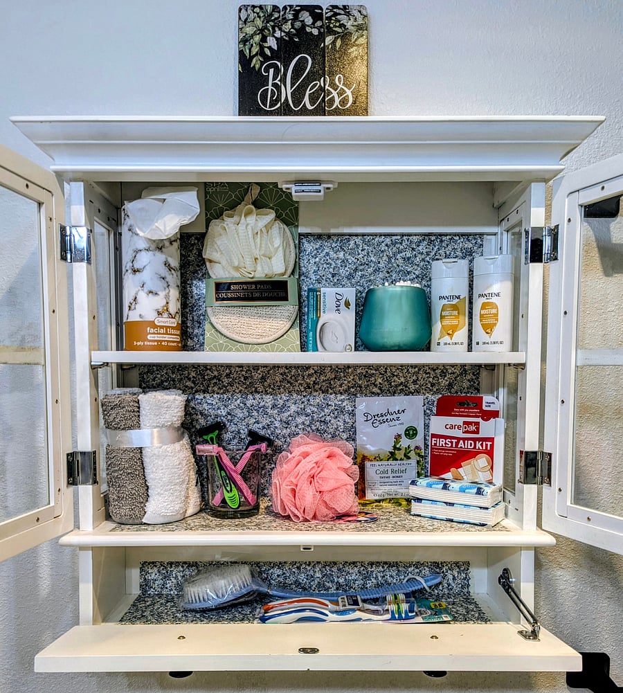 Many amenities, lots of towels, everything you need