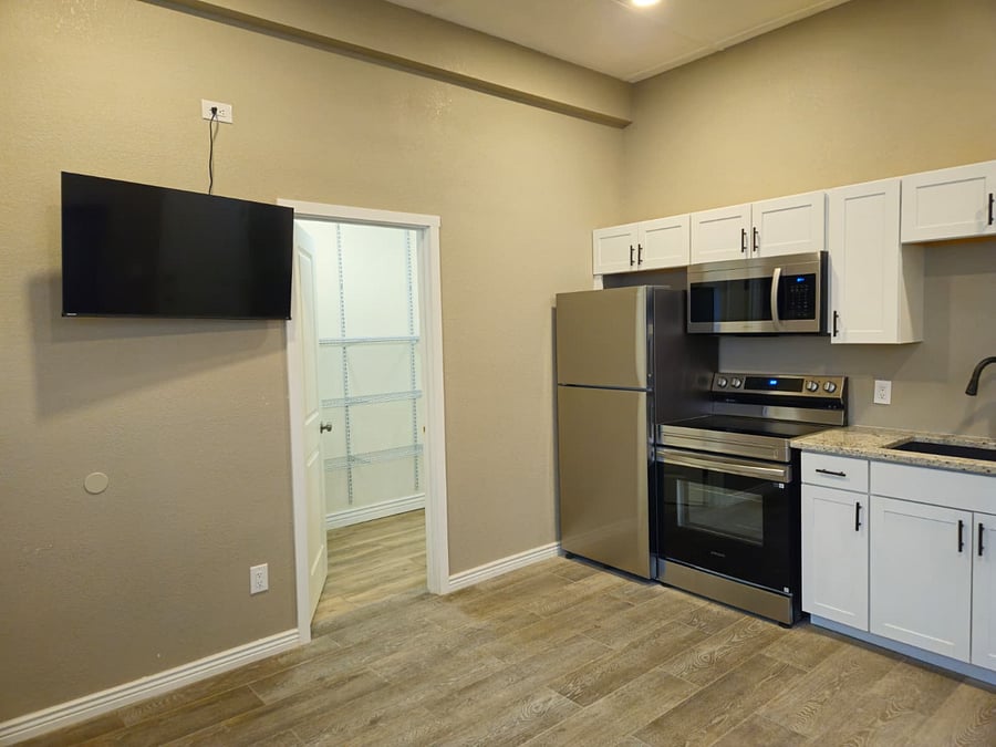 Furnished Finder property 910701_1 photo 6