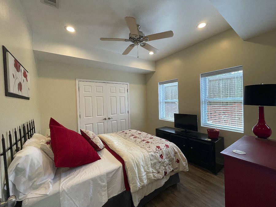 Furnished Finder property 910732_1 photo 16