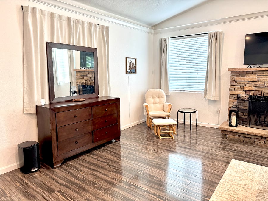 Furnished Finder property 910733_1 photo 3