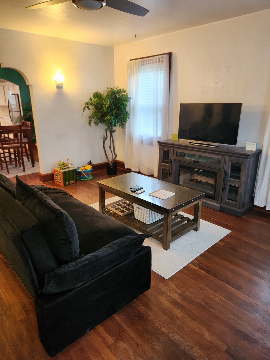 Furnished Finder property 910746_1 photo 3