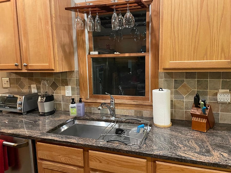 kitchen sink with dishwasher