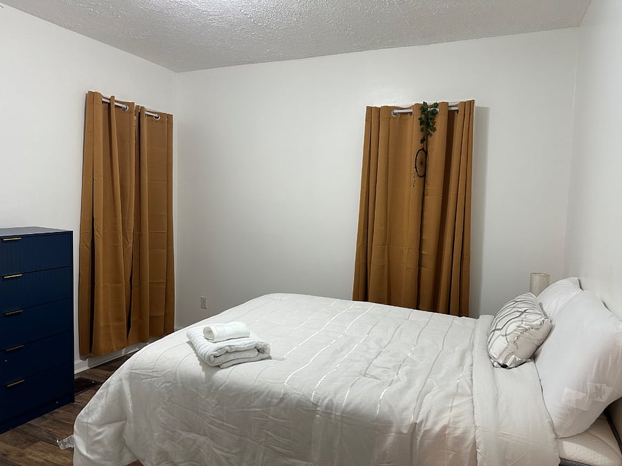 Furnished Finder property 910860_1 photo 8