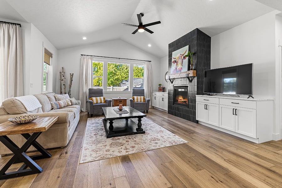 Another living view, showcasing the oversized windows and beautiful daylight.