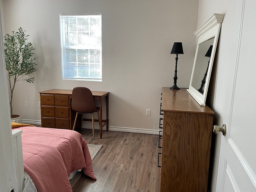 dedicatede work space is in King/Twin room.