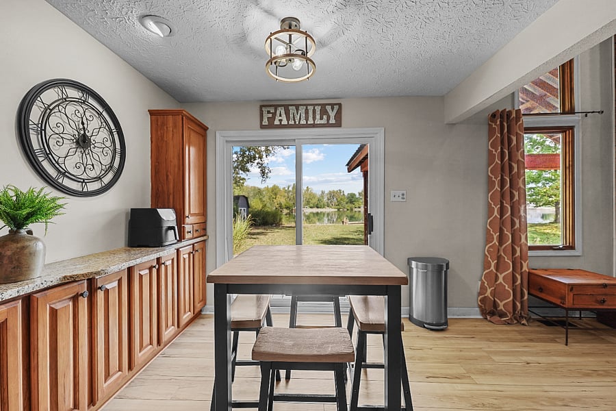 Kitchen with a VIEW!