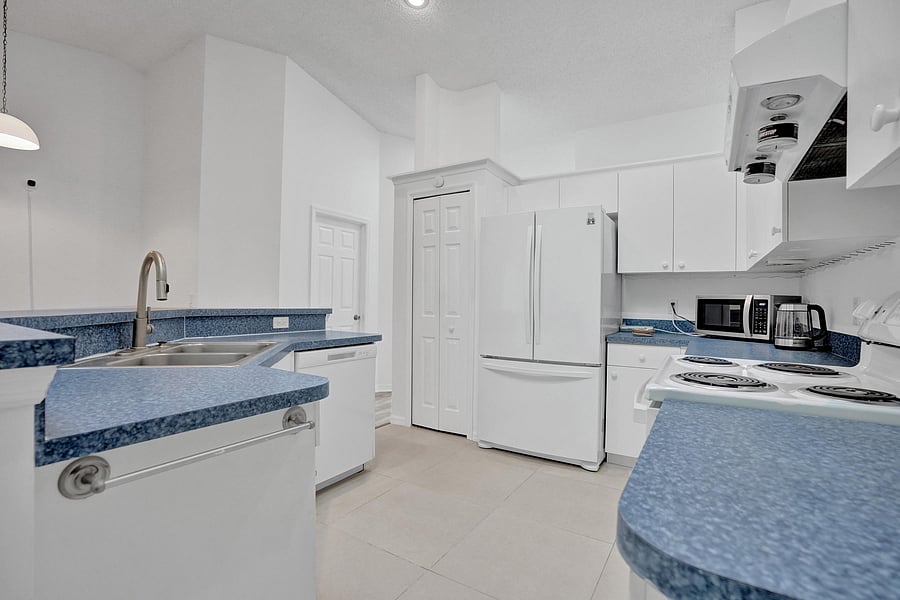 Furnished Finder property 910956_1 photo 5