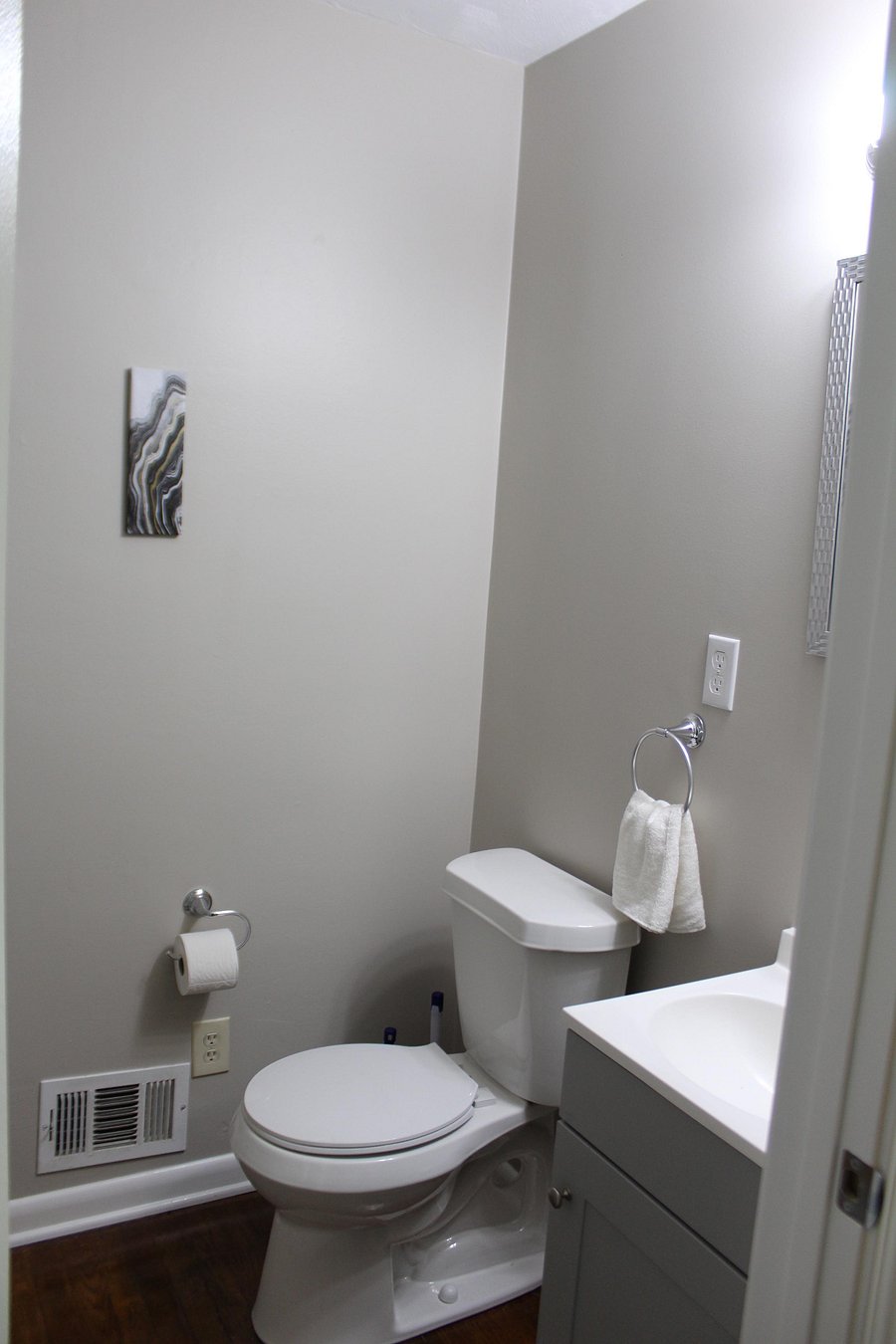 Furnished Finder property 910962_1 photo 17