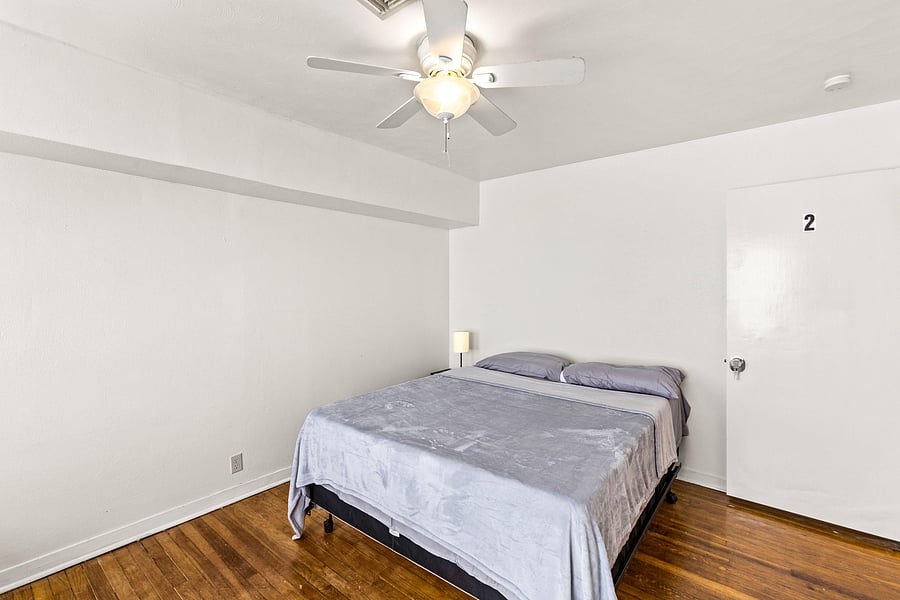 Bedroom2_pic3