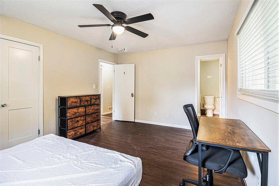 Furnished Finder property 910971_1 photo 8